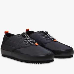 Wren Fireside Hybrid Slippers Color: Stealth Black size 10/11